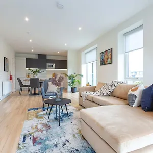  Apartment Luxury Spacious By Blu Atlantic